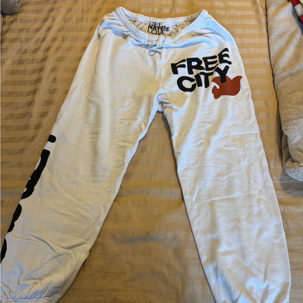 Free City Lets Go sweats